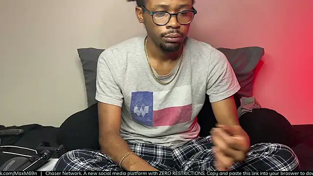 MobyDxck online show from March 2026 04:51:01 AM