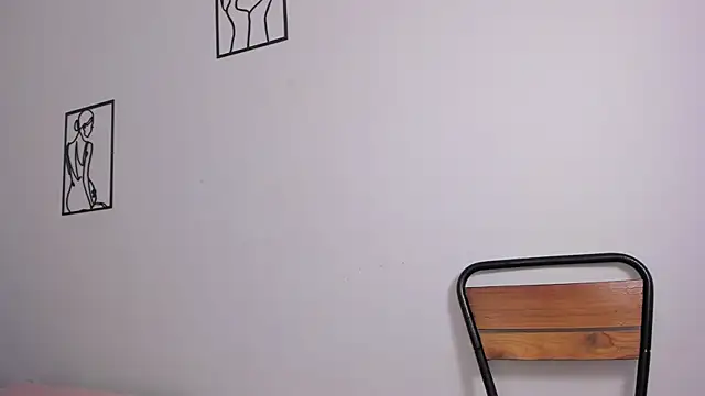 cloehonney online show from February 2025 02:29:02 AM