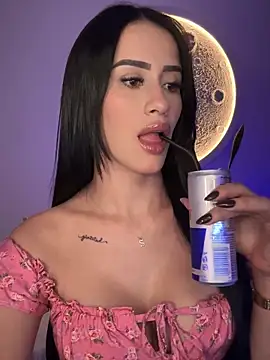 SarahhSmitth1 online show from September 2025 09:37:01 PM