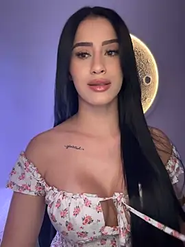 SarahhSmitth1 online show from October 2025 12:19:01 AM