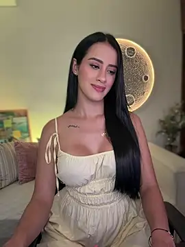 Snapshot of SarahhSmitth1 chatting on July 2026 11:07:02 PM SarahhSmitth1 online show from July 2026 11:07:02 PM