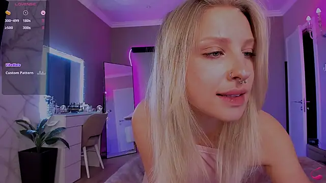 lilyvibe online show from January 2025 07:49:02 PM