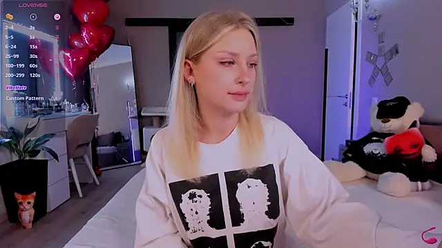 lilyvibe online show from February 2025 05:21:01 PM