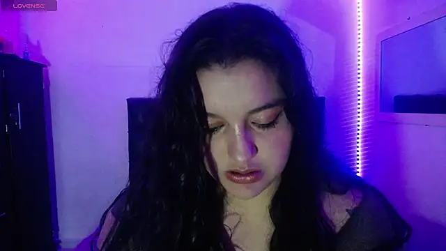 Laurenkenner  online show from October 2025 08:07:02 PM