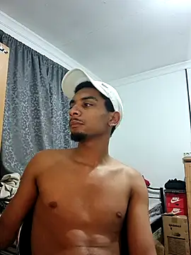 Snapshot of 29YOURZ_28_ chatting on October 2025 09:36:02 PM 29YOURZ 28 online show from October 2025 09:36:02 PM