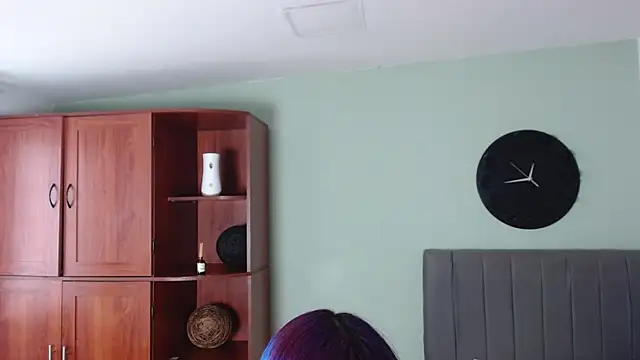 lilith-fox online show from September 2025 04:12:02 PM