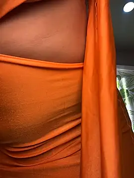 Snapshot of kiim_taaylor chatting on November 2025 03:15:02 PM kiim taaylor online show from November 2025 03:15:02 PM