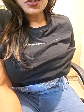 N-Natasha online show from March 2025 12:19:02 AM