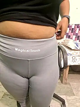 N-Natasha online show from September 2025 05:12:02 PM