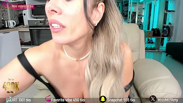 AmySuperHeroes online show from January 2025 03:06:01 PM