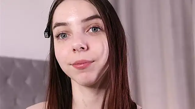 GenovesDi online show from February 2025 06:12:01 PM