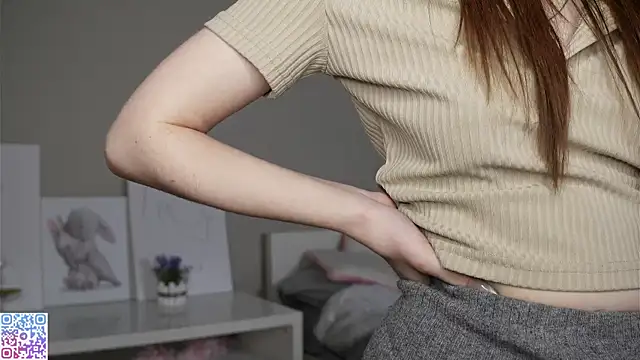 GenovesDi online show from October 2025 06:49:01 PM