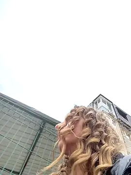 Daisyforyou online show from December 2024 12:06:01 PM