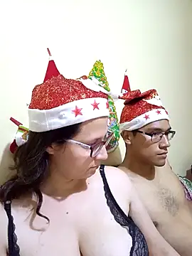 Snapshot of couple_orgasm chatting on December 2024 12:32:02 AM couple orgasm online show from December 2024 12:32:02 AM