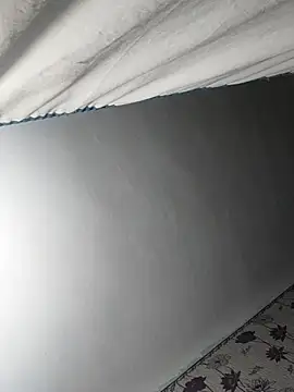 SweetLeila40 online show from February 2025 10:32:02 PM