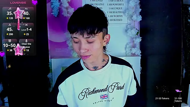 juniior 2311  online show from February 2025 08:25:01 PM