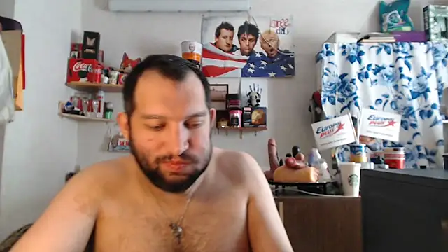 Snapshot of BISEXGOOD777 chatting on June 2026 01:14:01 PM BISEXGOOD777 online show from June 2026 01:14:01 PM