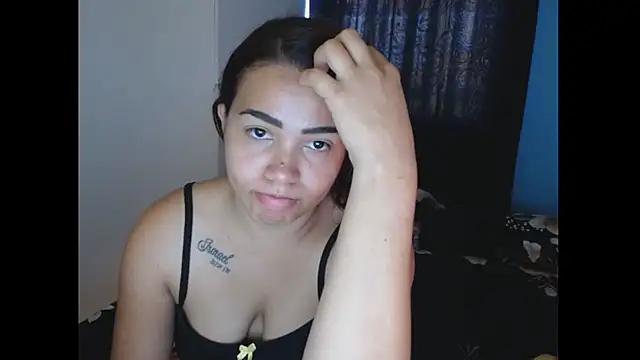 Snapshot of sexymoreniita chatting on December 2024 07:11:02 PM sexymoreniita online show from December 2024 07:11:02 PM