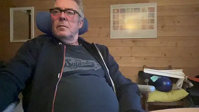 lelohop online show from February 2025 07:18:01 AM