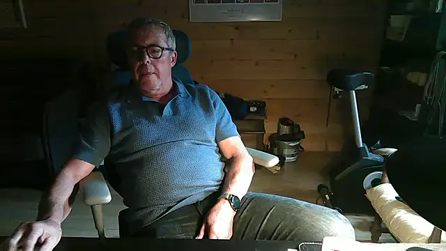 lelohop online show from October 2025 10:59:02 AM