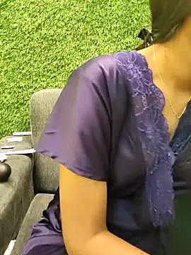 yhona darling online show from April 2026 10:16:01 AM