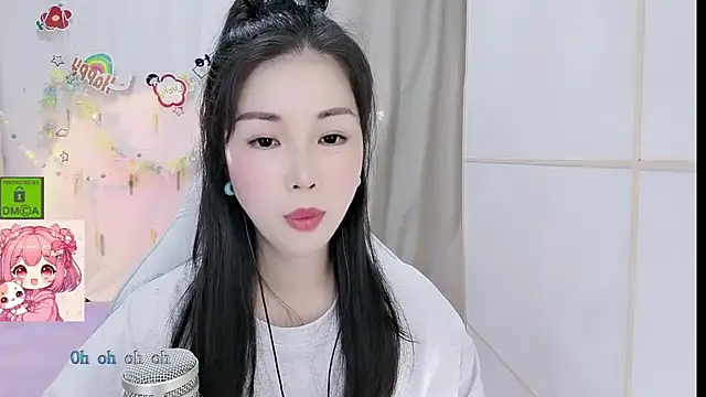 Snapshot of HK_angelchloe chatting on June 2026 01:27:01 AM HK angelchloe online show from June 2026 01:27:01 AM