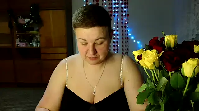 Annet1912 online show from February 2025 06:07:01 PM