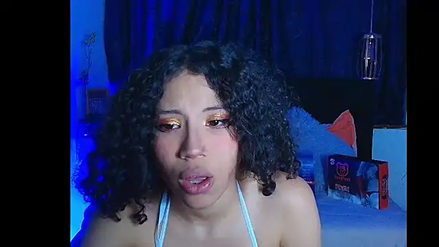 Snapshot of avans_15 chatting on February 2025 10:44:02 AM avans 15 online show from February 2025 10:44:02 AM