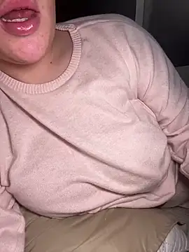 lilylush24 online show from December 2024 02:40:02 PM