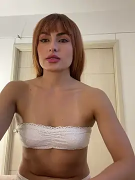 Snapshot of Victoria-77 chatting on February 2025 02:19:02 AM Victoria-77 online show from February 2025 02:19:02 AM