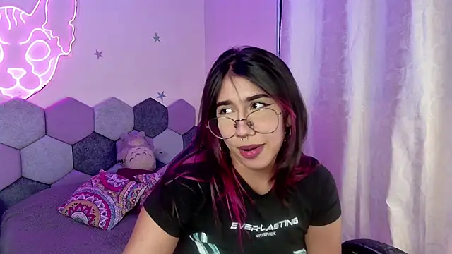 Horny tgn online show from January 2025 06:27:02 PM