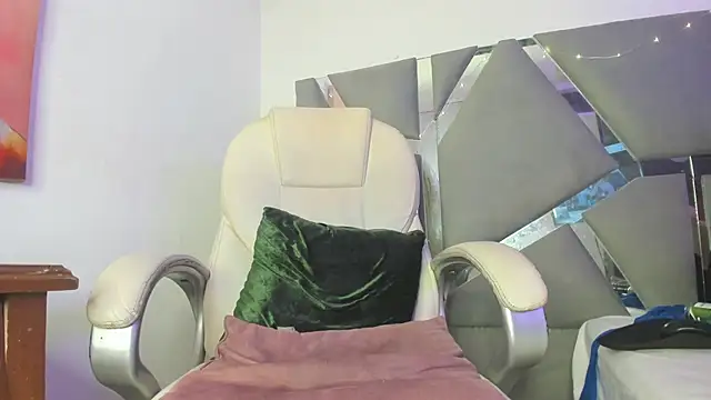 Snapshot of Arii_xxx chatting on January 2025 02:58:01 AM Arii xxx online show from January 2025 02:58:01 AM