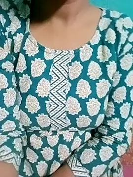 Snapshot of Arohi_is_Live chatting on January 2025 01:53:01 PM Arohi is Live online show from January 2025 01:53:01 PM