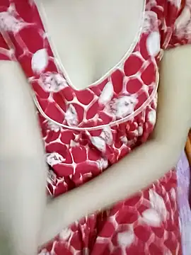 Snapshot of Arohi_is_Live chatting on January 2025 12:13:01 PM Arohi is Live online show from January 2025 12:13:01 PM