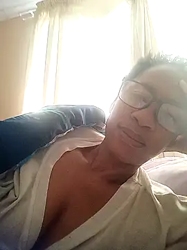 bustybillies online show from October 2025 05:39:01 AM