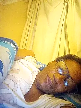 bustybillies online show from October 2025 03:17:01 AM