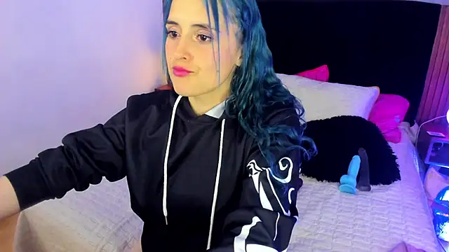 SophiIamilleer online show from December 2024 07:50:02 AM