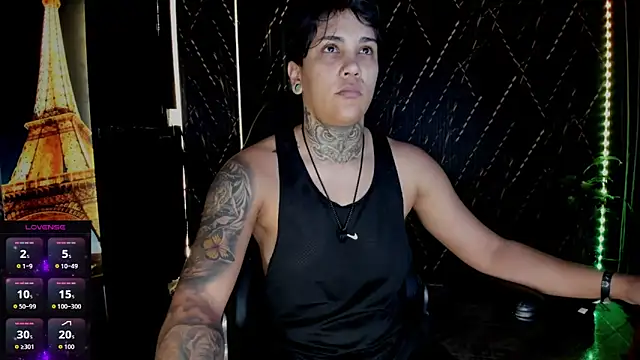 ZhoeStrong online show from January 2026 01:26:02 PM