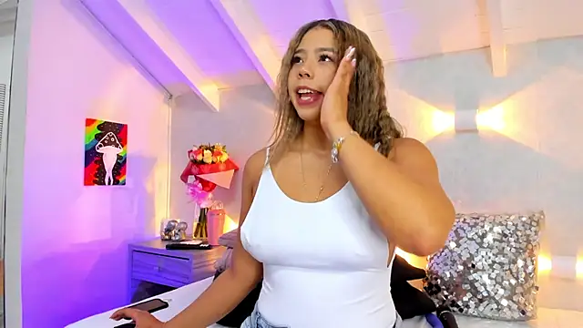 Martina Miiller online show from March 2026 01:07:02 PM