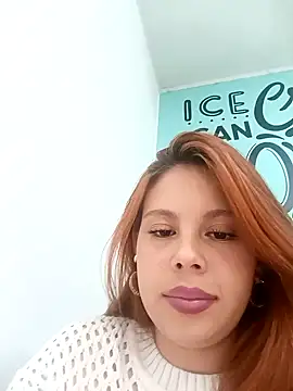 aurora sky11 online show from February 2025 11:01:02 PM