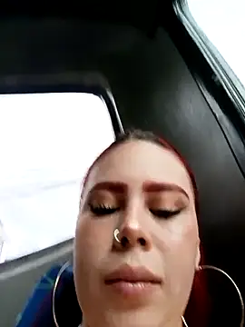 aurora sky11 online show from October 2025 09:23:02 PM