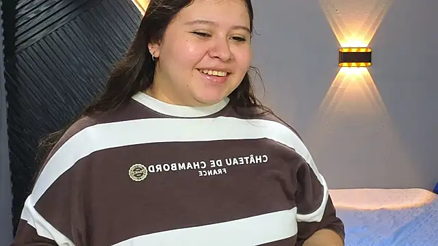 Laia and Aloby online show from February 2026 10:27:02 PM