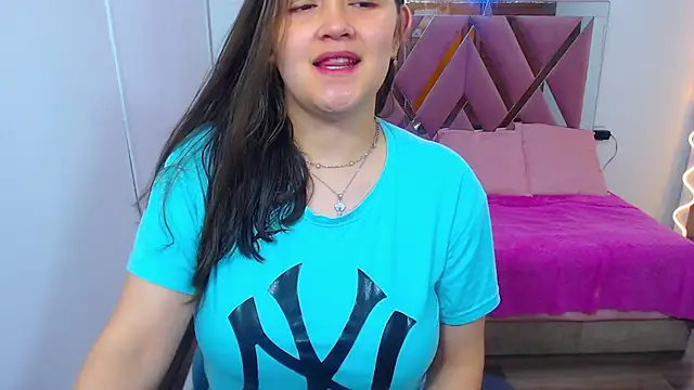 Krysstal tay online show from December 2024 12:07:02 PM