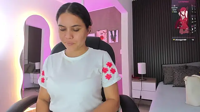 natasha  jackson online show from January 2026 12:33:02 PM