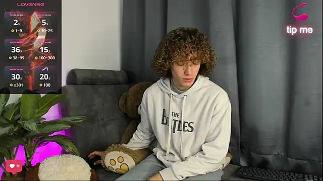 All3ssandr0 online show from February 2025 05:31:02 AM