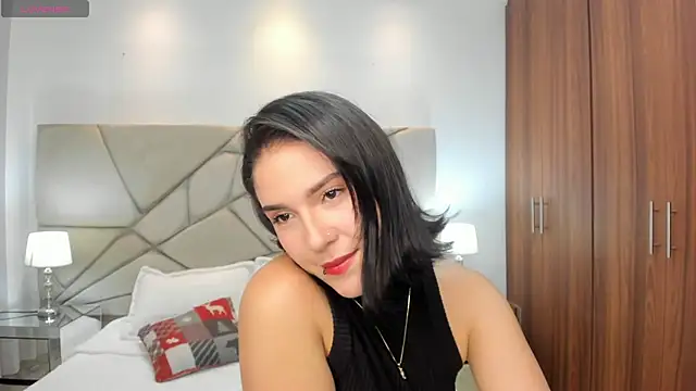 Snapshot of kendaall_jenner_ chatting on December 2024 04:49:02 AM kendaall jenner  online show from December 2024 04:49:02 AM