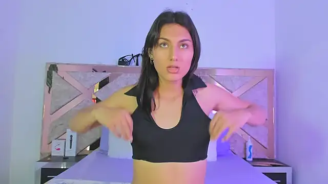  miss khloe online show from December 2024 06:21:01 PM