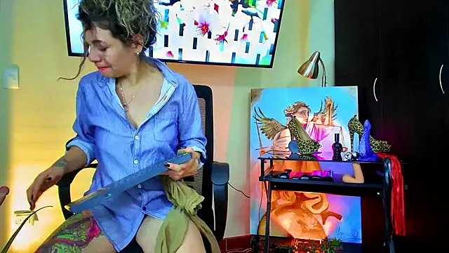 Snapshot of oriana_thomson2 chatting on January 2025 12:02:01 AM oriana thomson2 online show from January 2025 12:02:01 AM