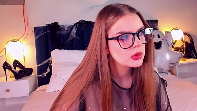 Snapshot of ErlineDashow chatting on November 2025 10:16:01 AM ErlineDashow online show from November 2025 10:16:01 AM