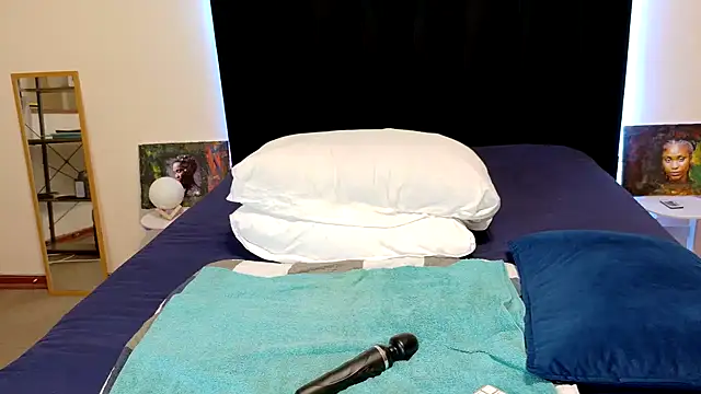 chloechrome online show from March 2026 11:33:01 PM